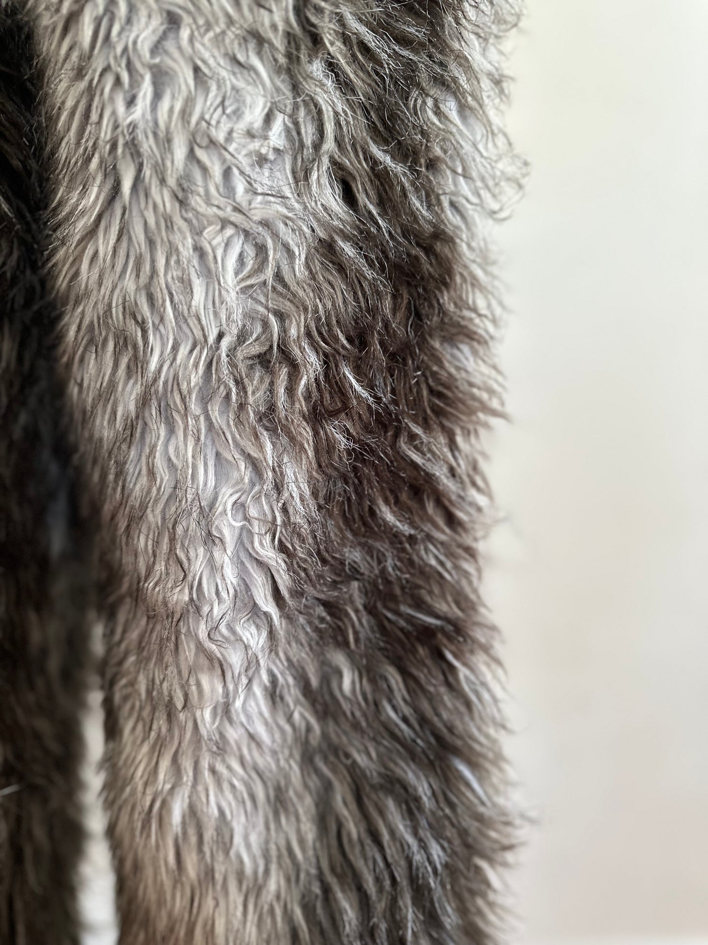old fur pants / silver×grayish brown