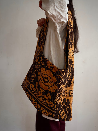 old coverlet monk bag / orange