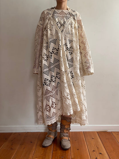 old crochet lace little change skirt