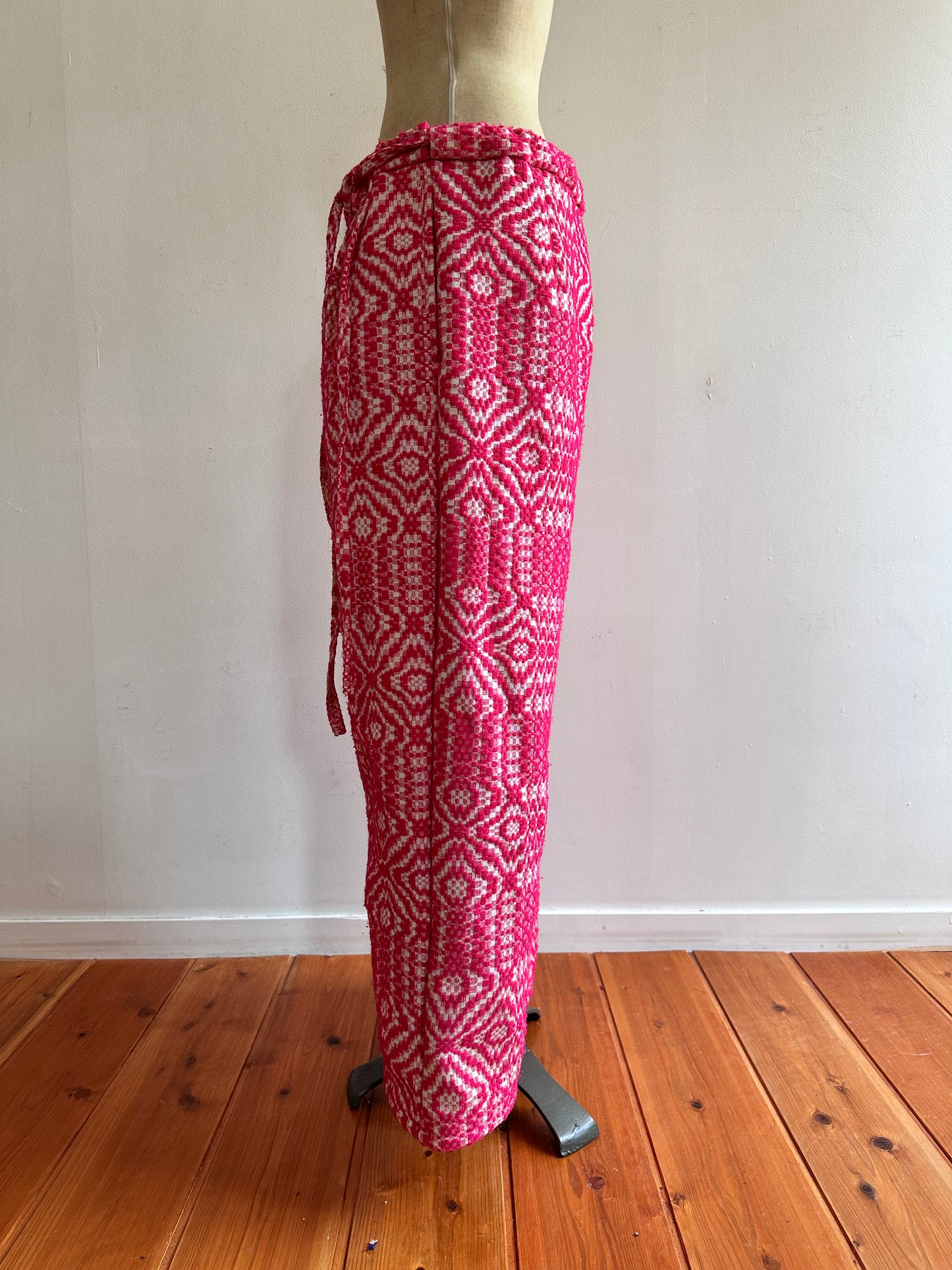 old coverlet tuck wide pants / pink × white