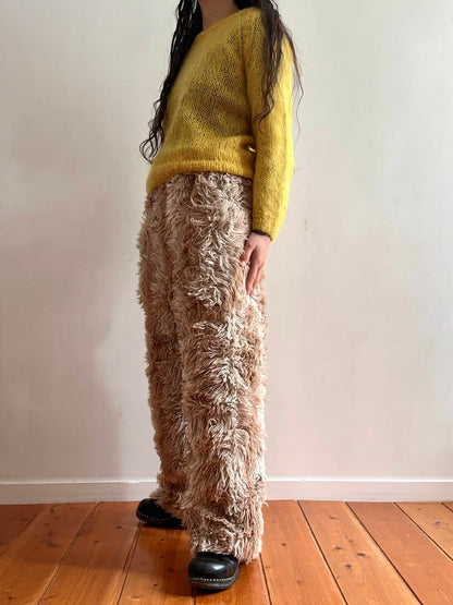 old fur pants / gizmo