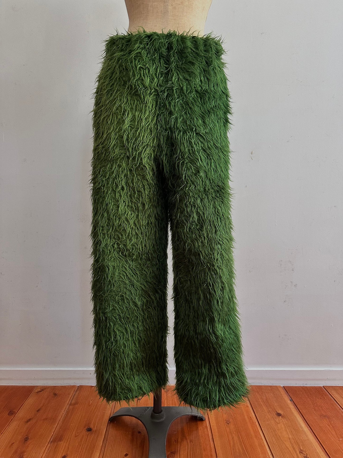 old fur pants / green