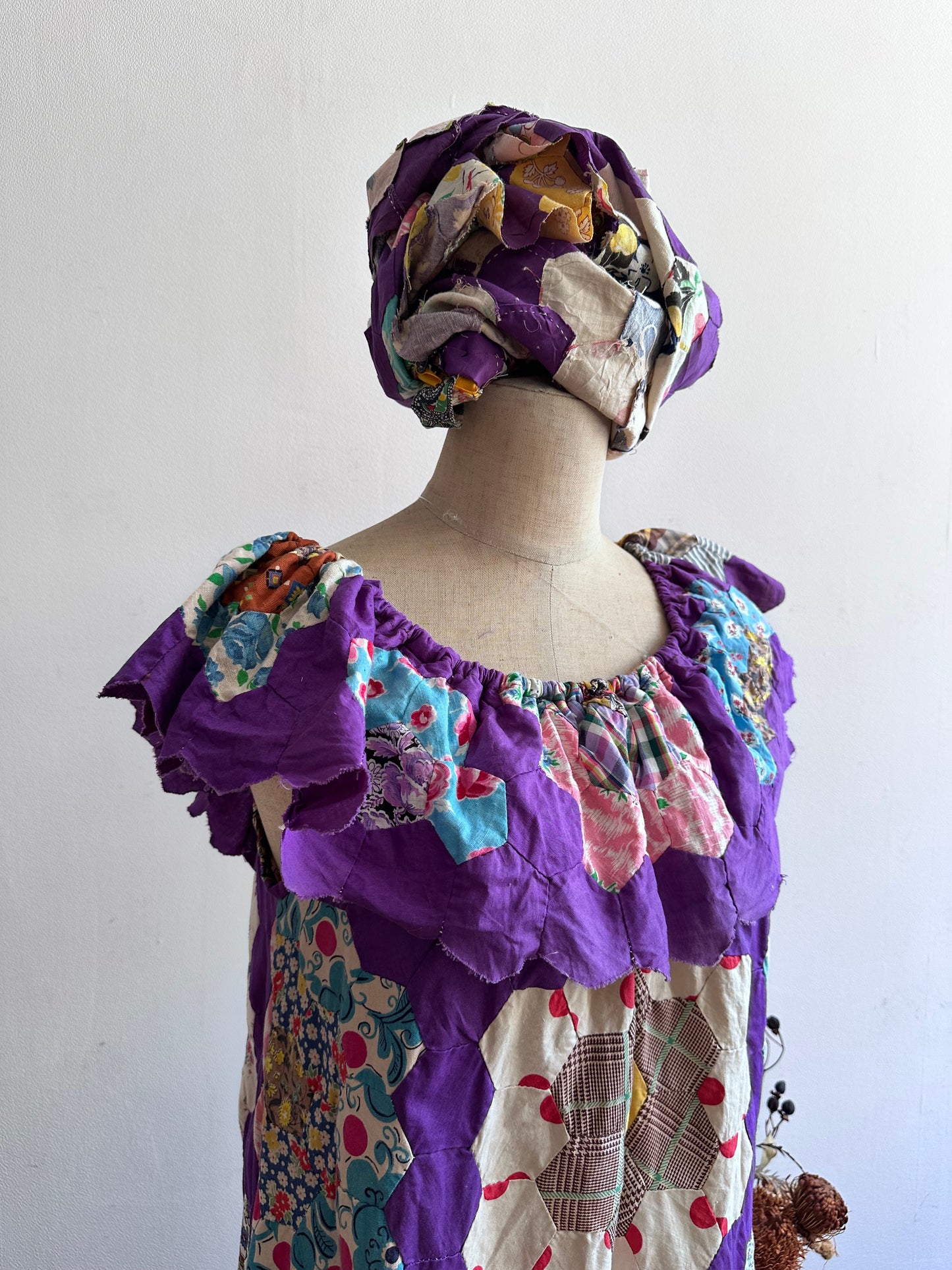 old quilt top frill dress /purple
