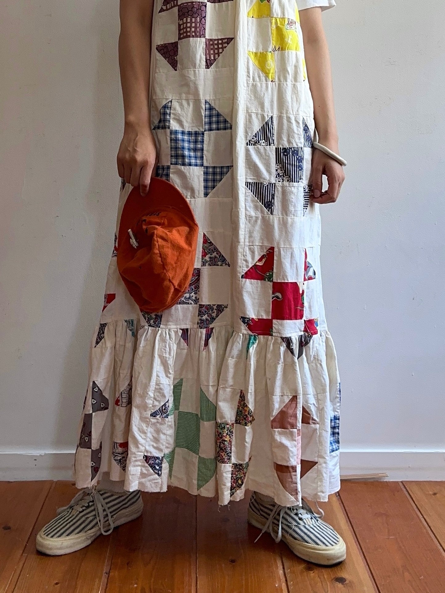 old quilt top frill dress / white