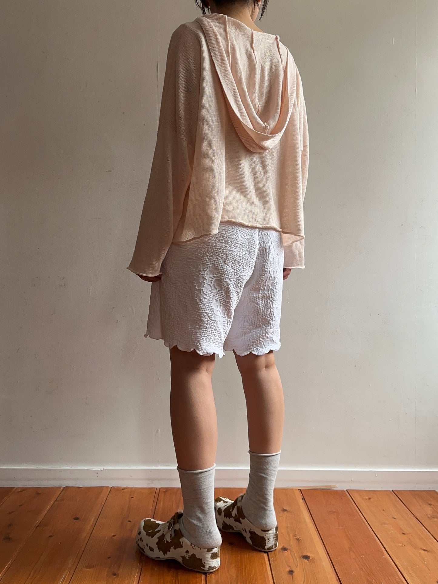 old fabric short pants