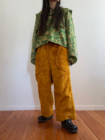 old fur pants / gold