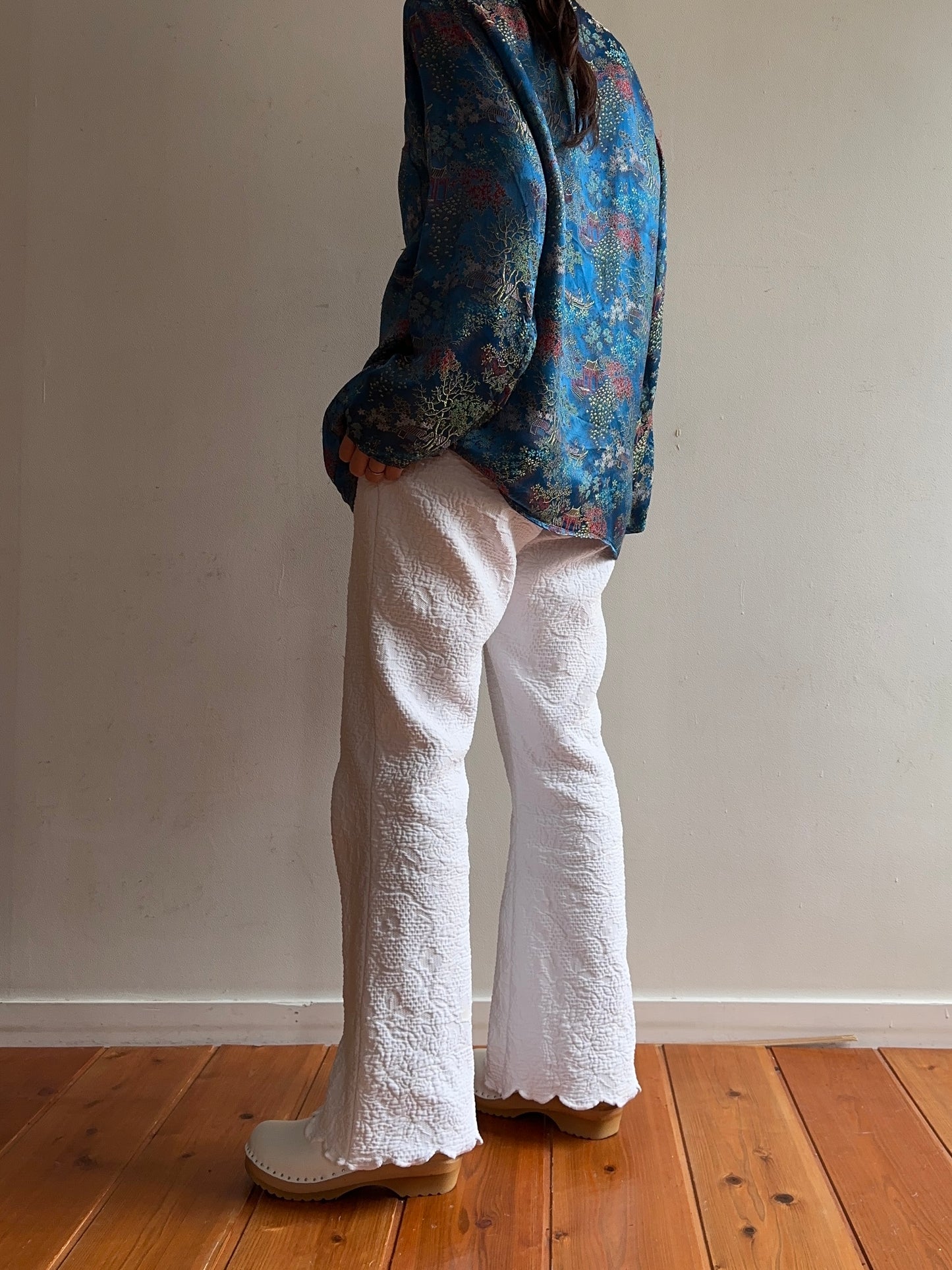 old fabric slim flare pants