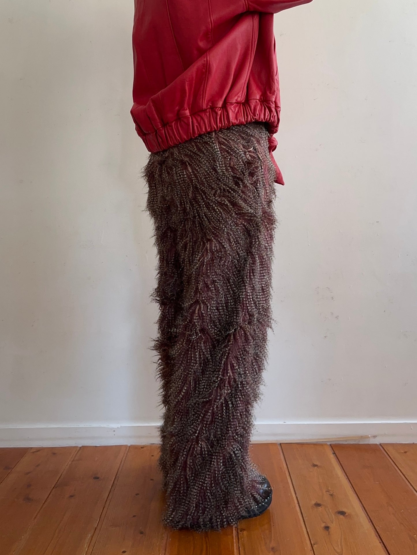 old fur pants / peacock mauve