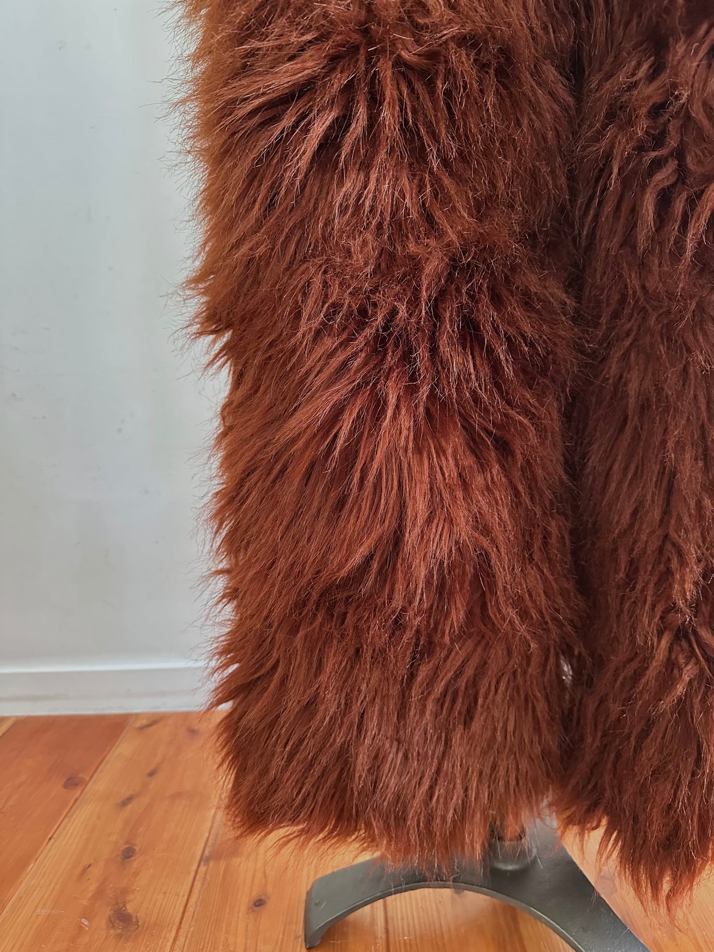 old fur pants / oran