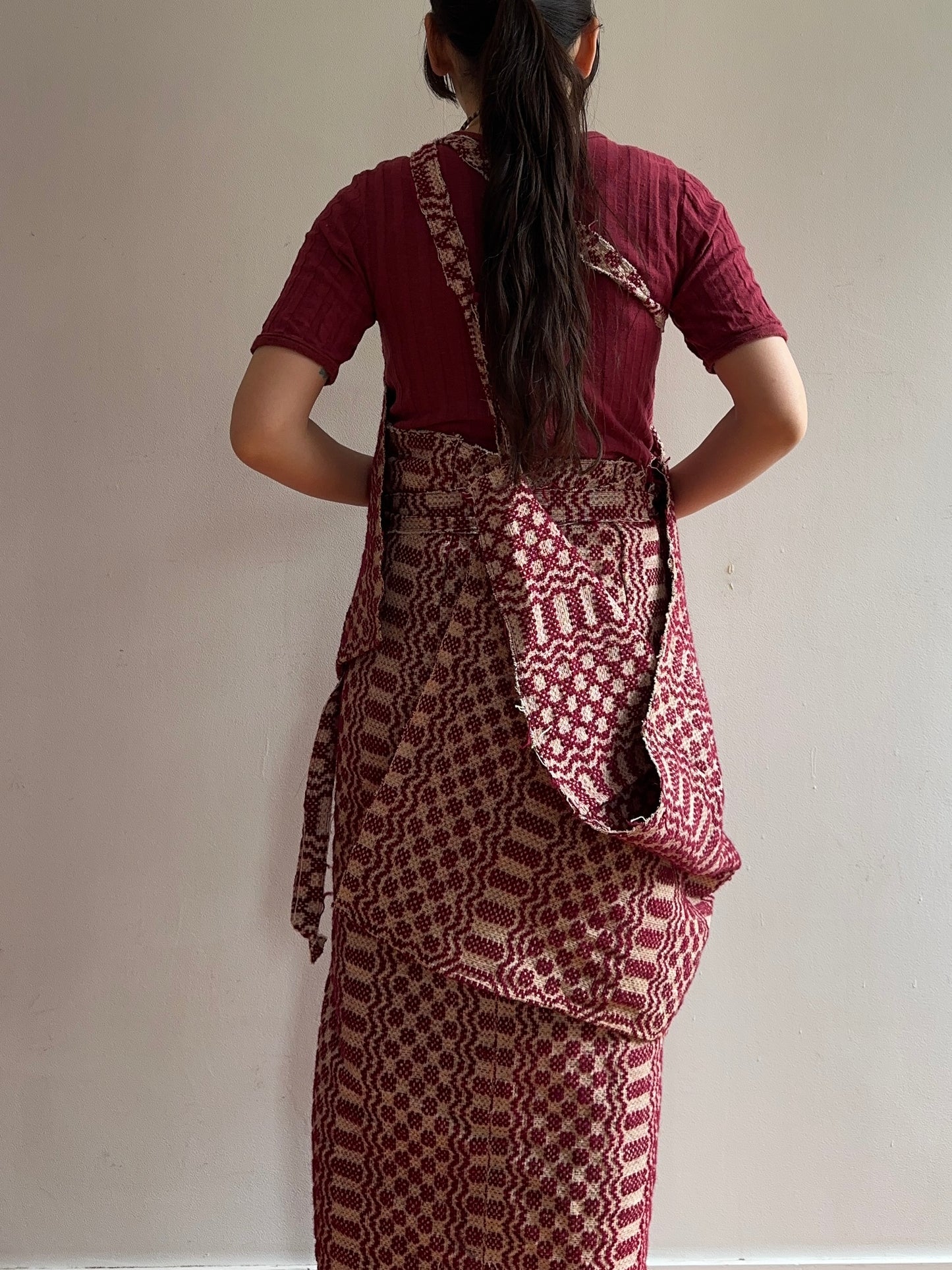 old coverlet wrap short skirt / bordeaux