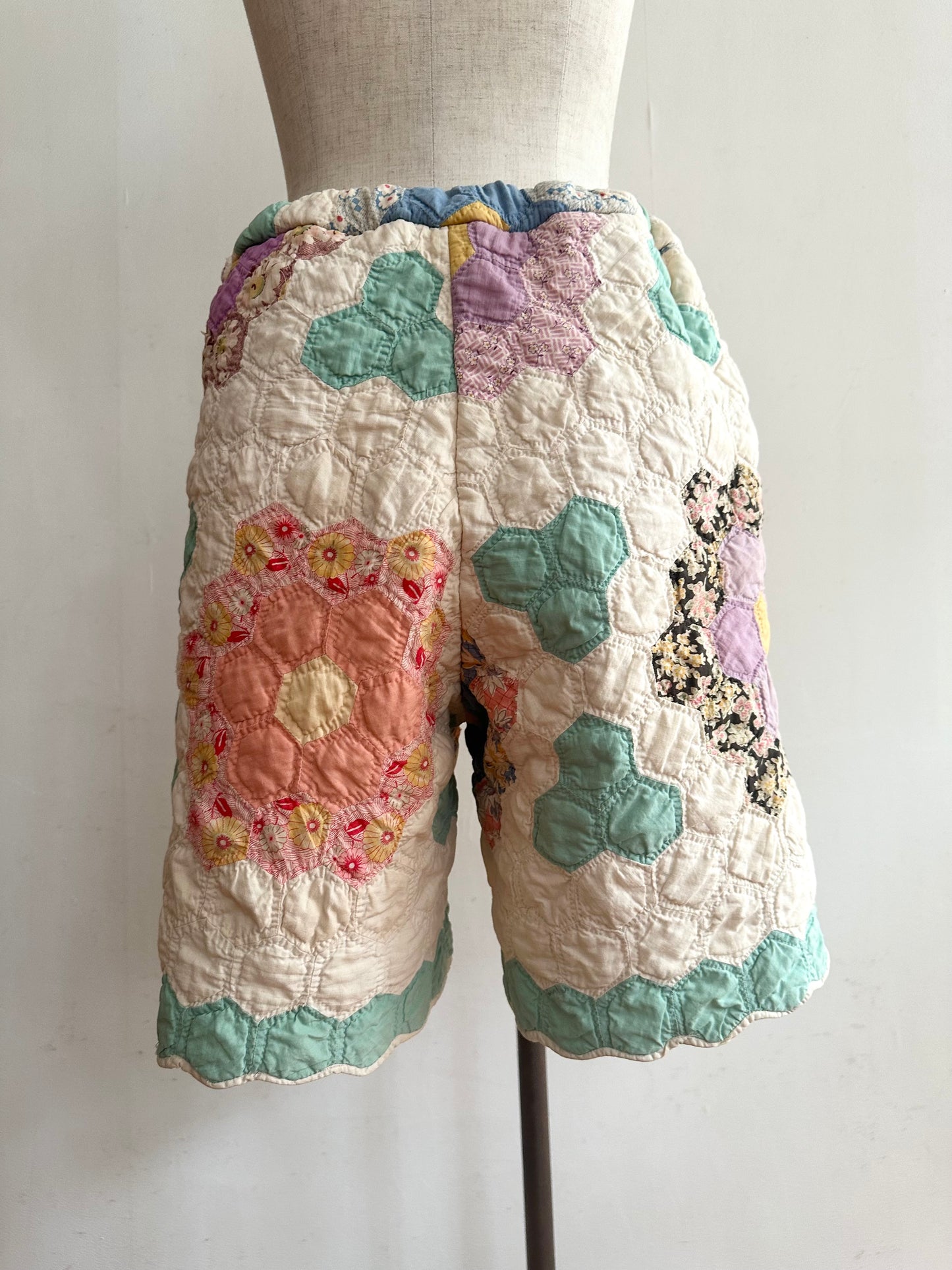 old quilt short pants