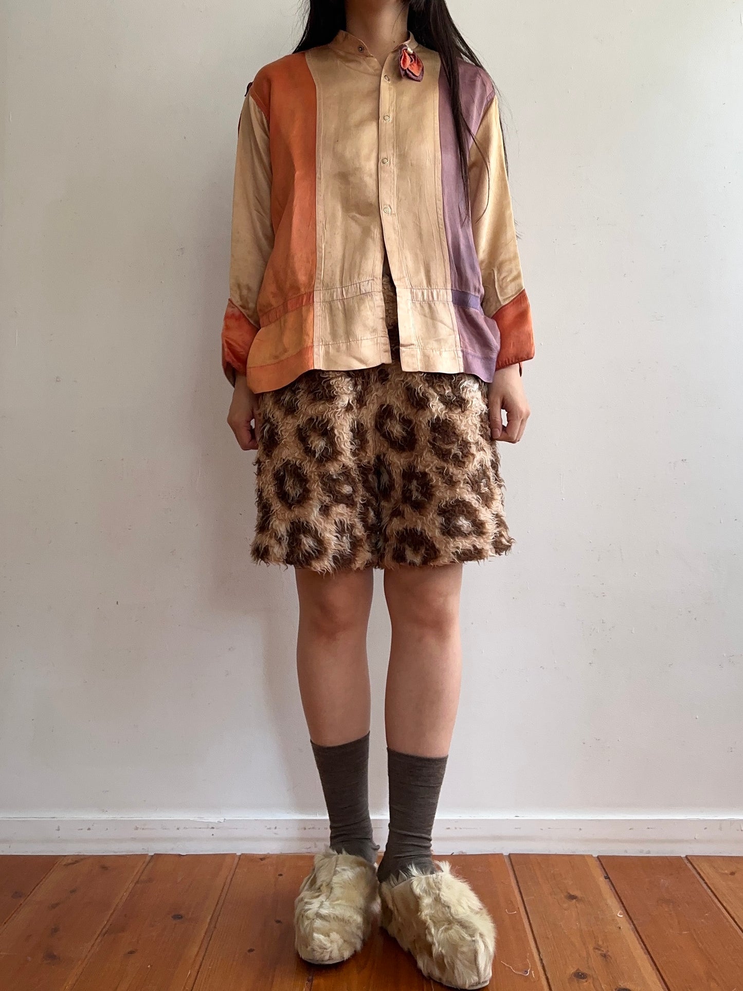 old fur short pants / leopard