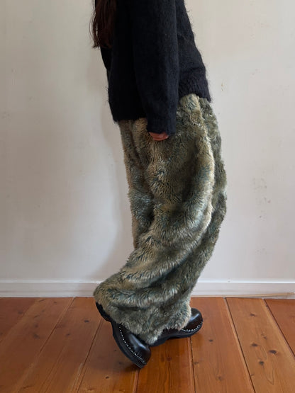 old fur pants / silver×grayish brown