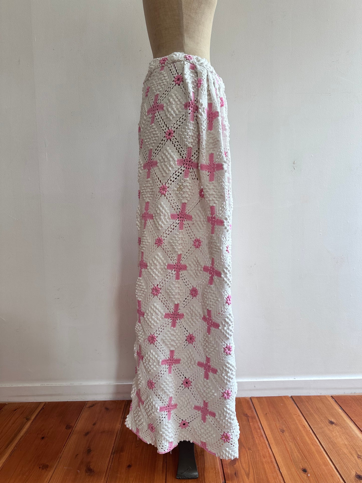 old crochet lace many tuck pants