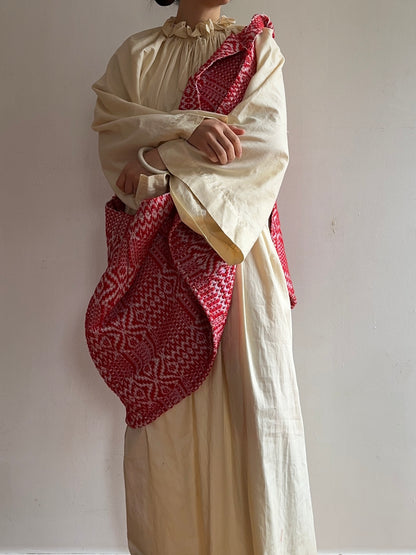 old coverlet wrap short skirt / red