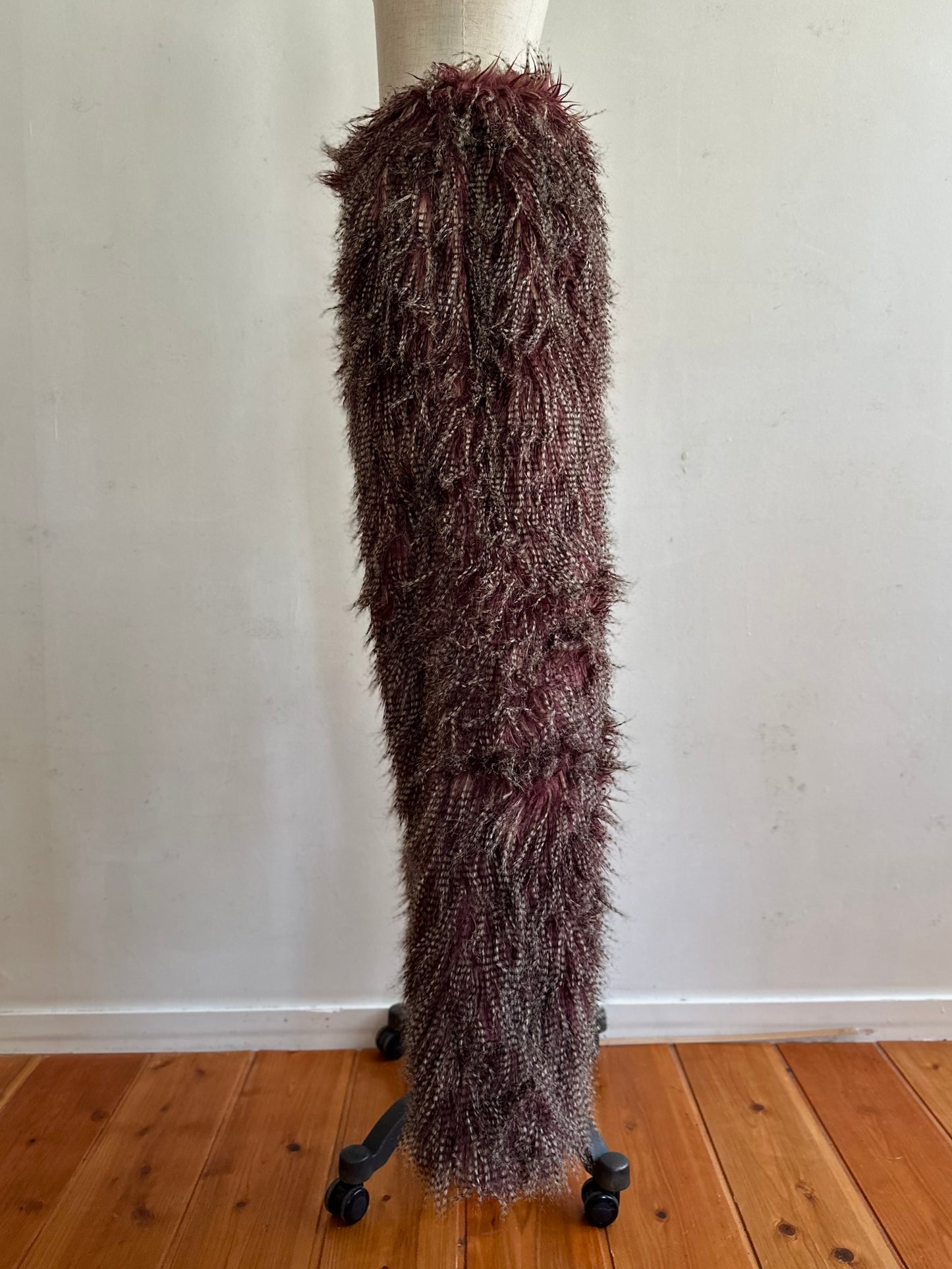 old fur pants / peacock mauve