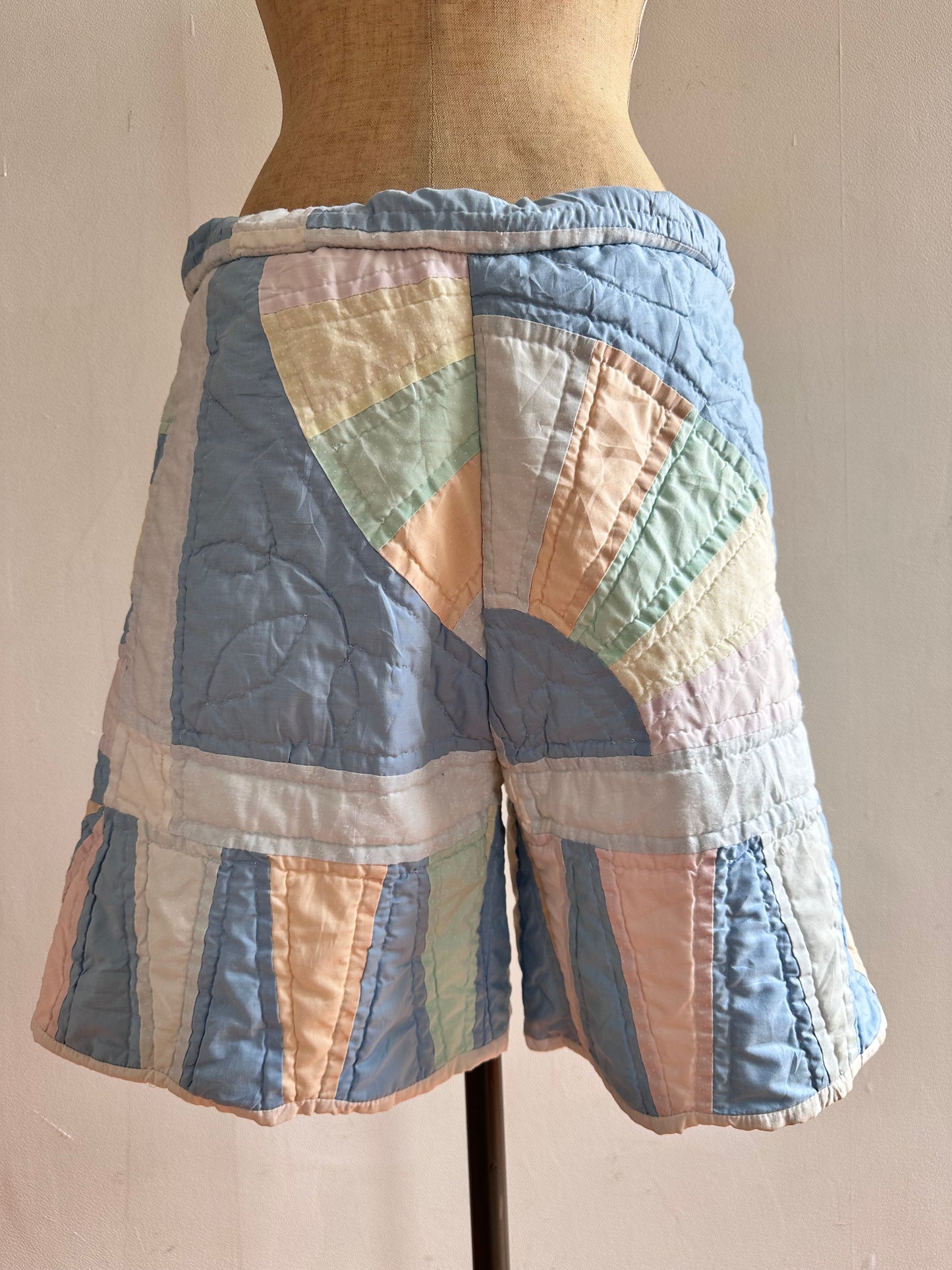 old quilt short pants
