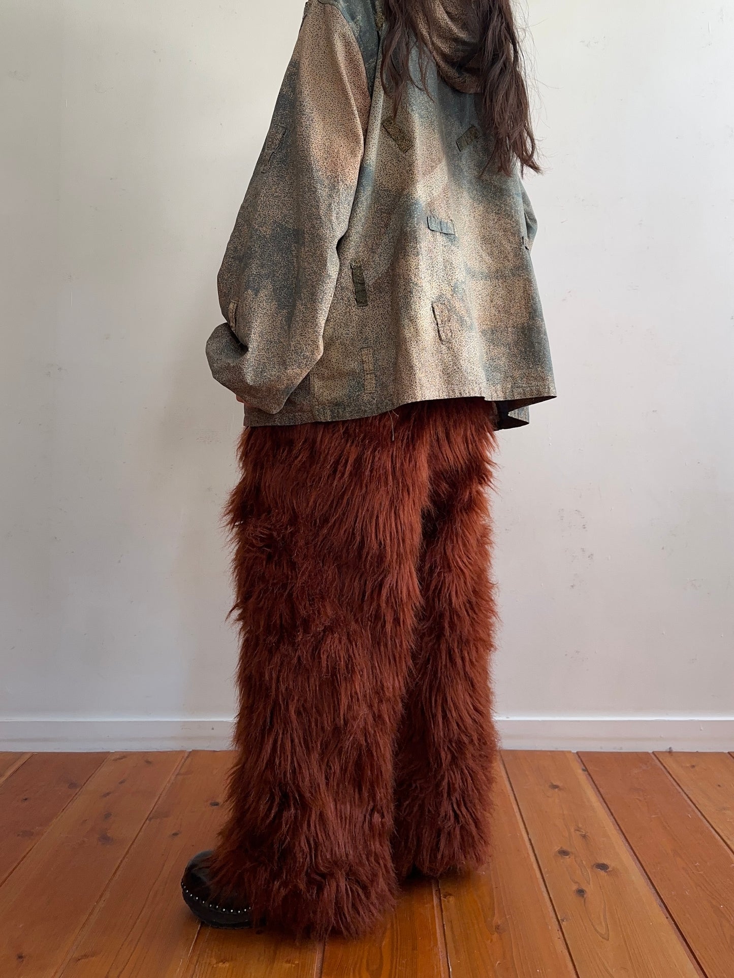 old fur pants / oran