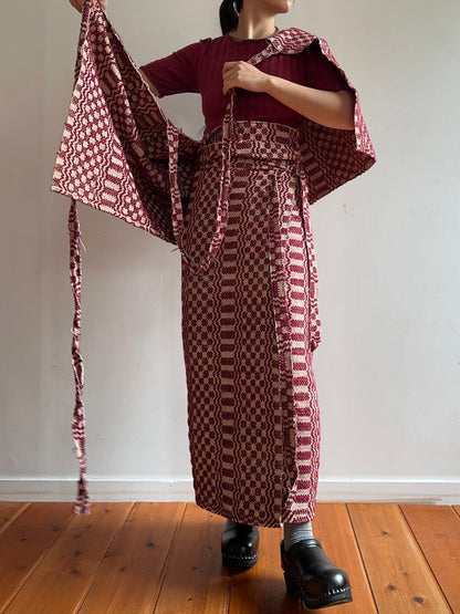 old coverlet wrap short skirt / bordeaux