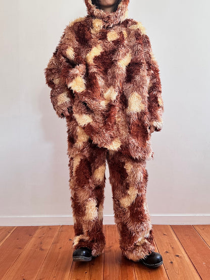 old fur pants / pudding