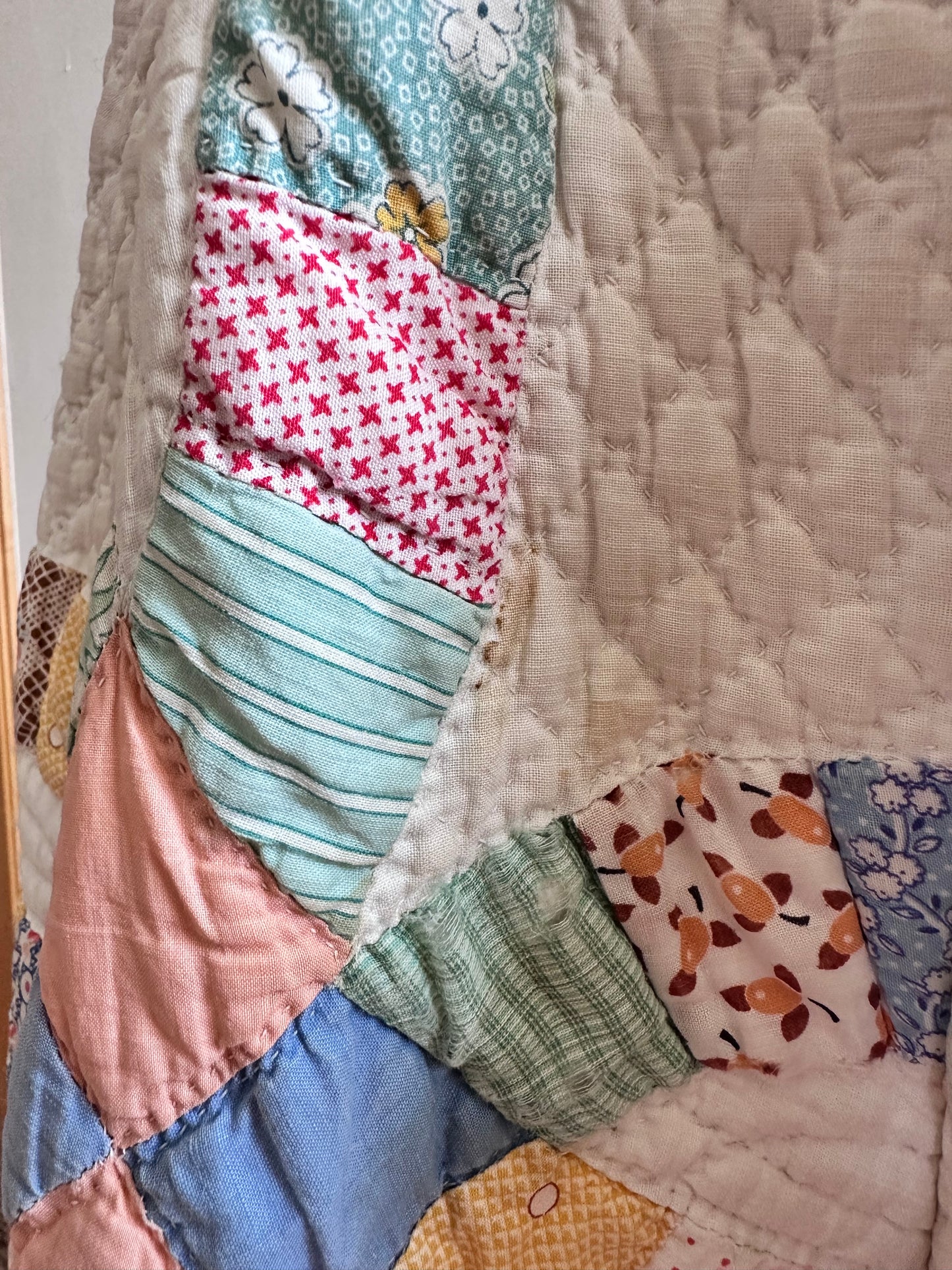 old quilt tuck short pants