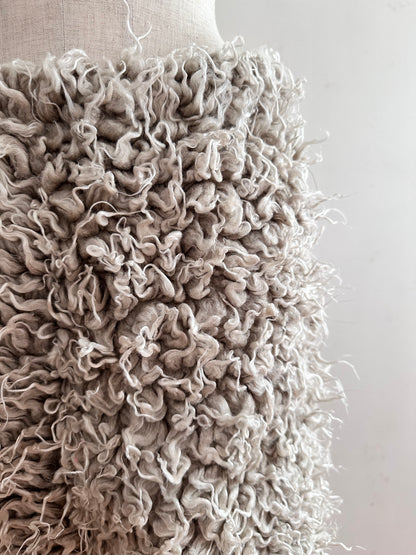 old fur pants / gray×silver