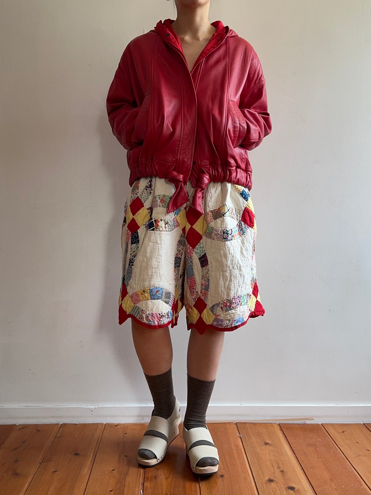 old quilt tuck short pants