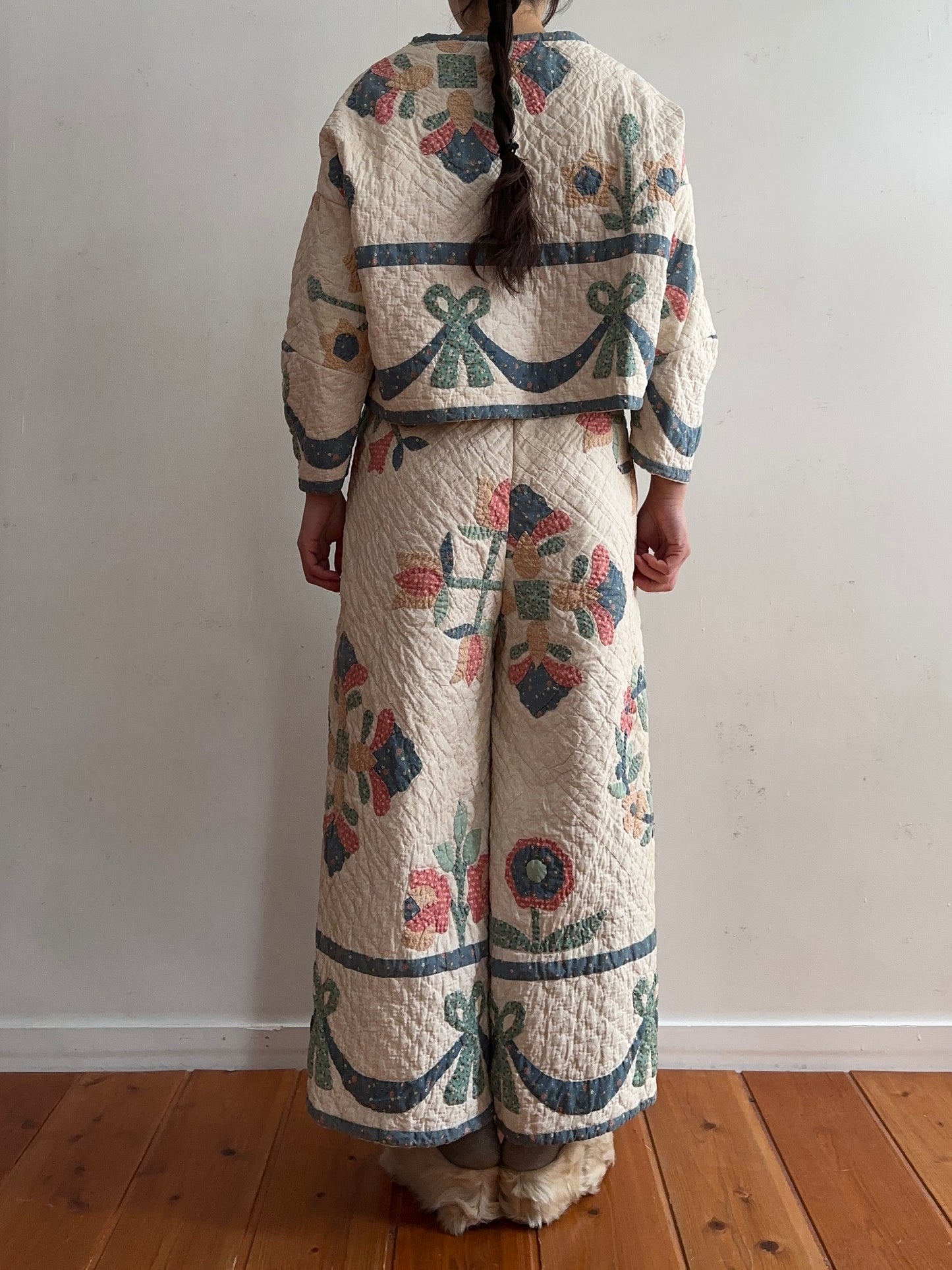 old quilt many tuck pants