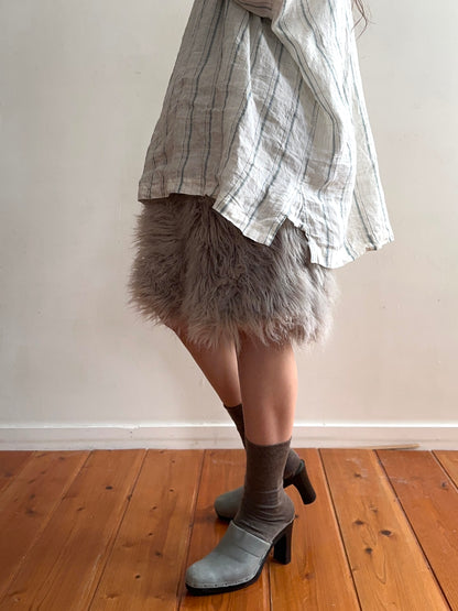 old fur short pants / silver