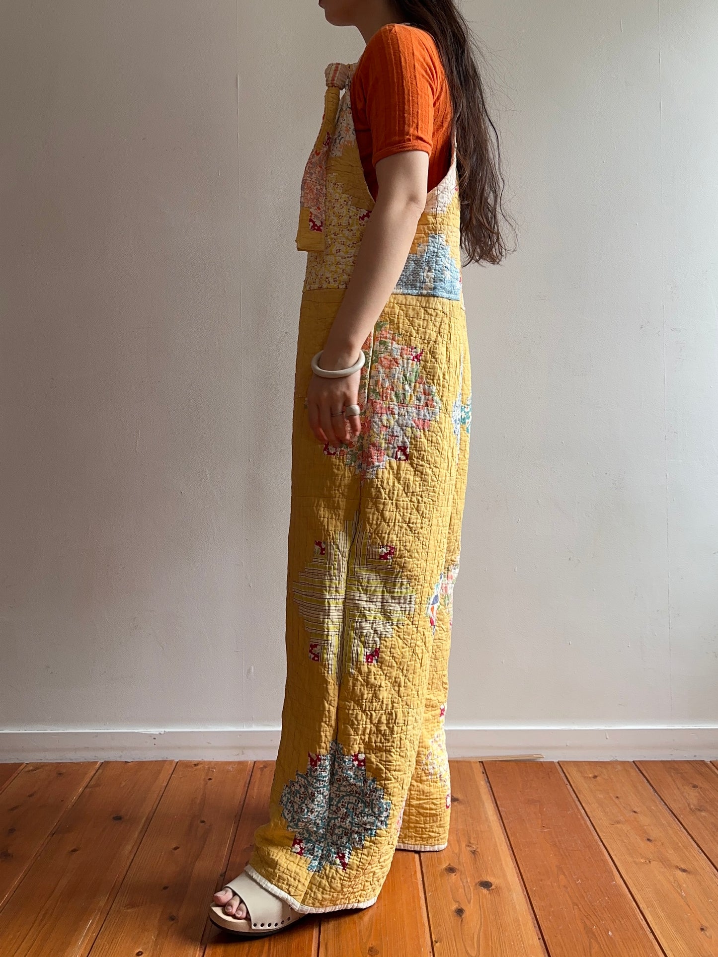 semi-antique quilt huge overall