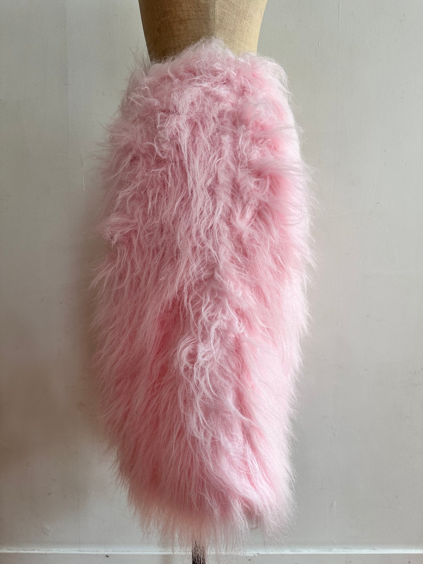 old fur half pants / pink