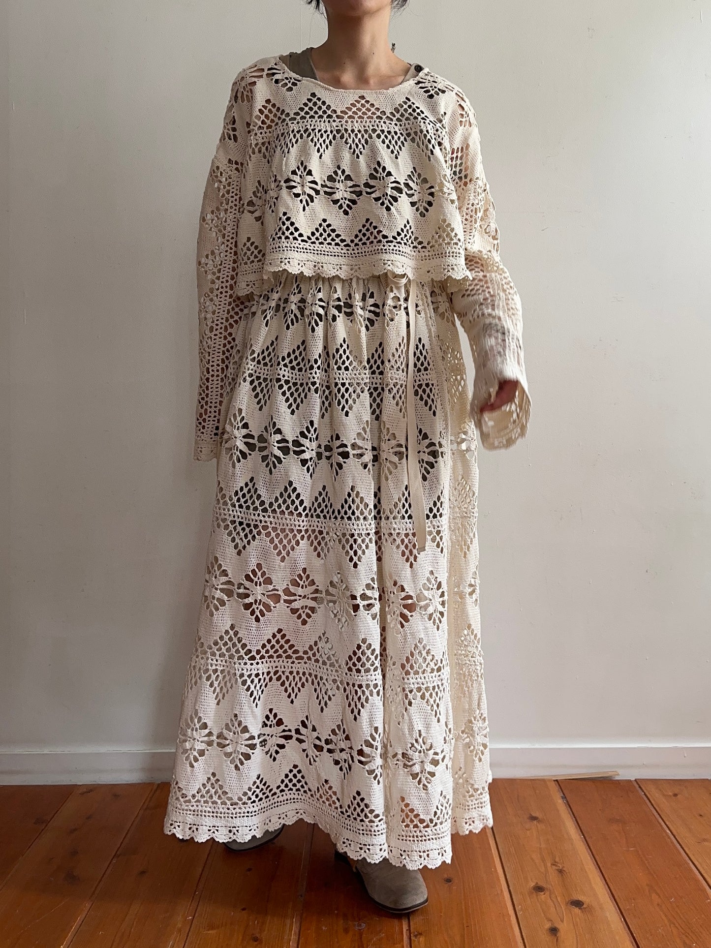 old crochet lace little change skirt