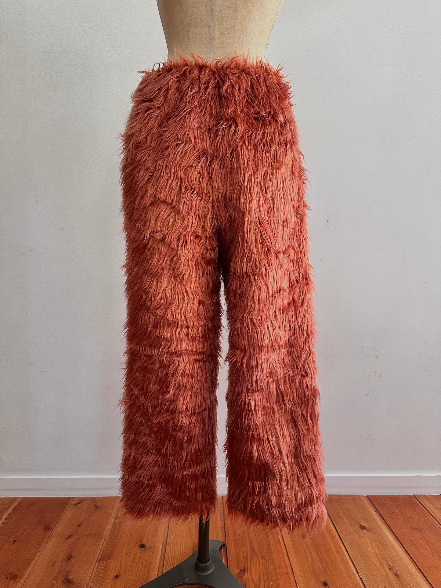 old fur pants /pink brown