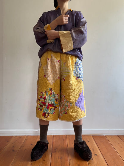 old quilt tuck short pants