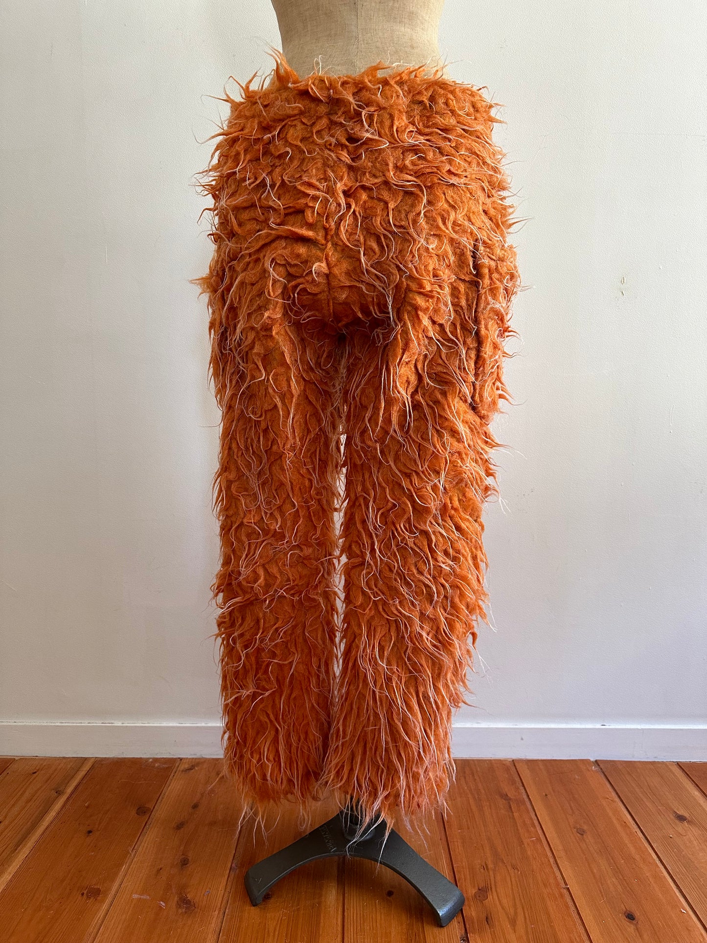 old fur slim pants /orange