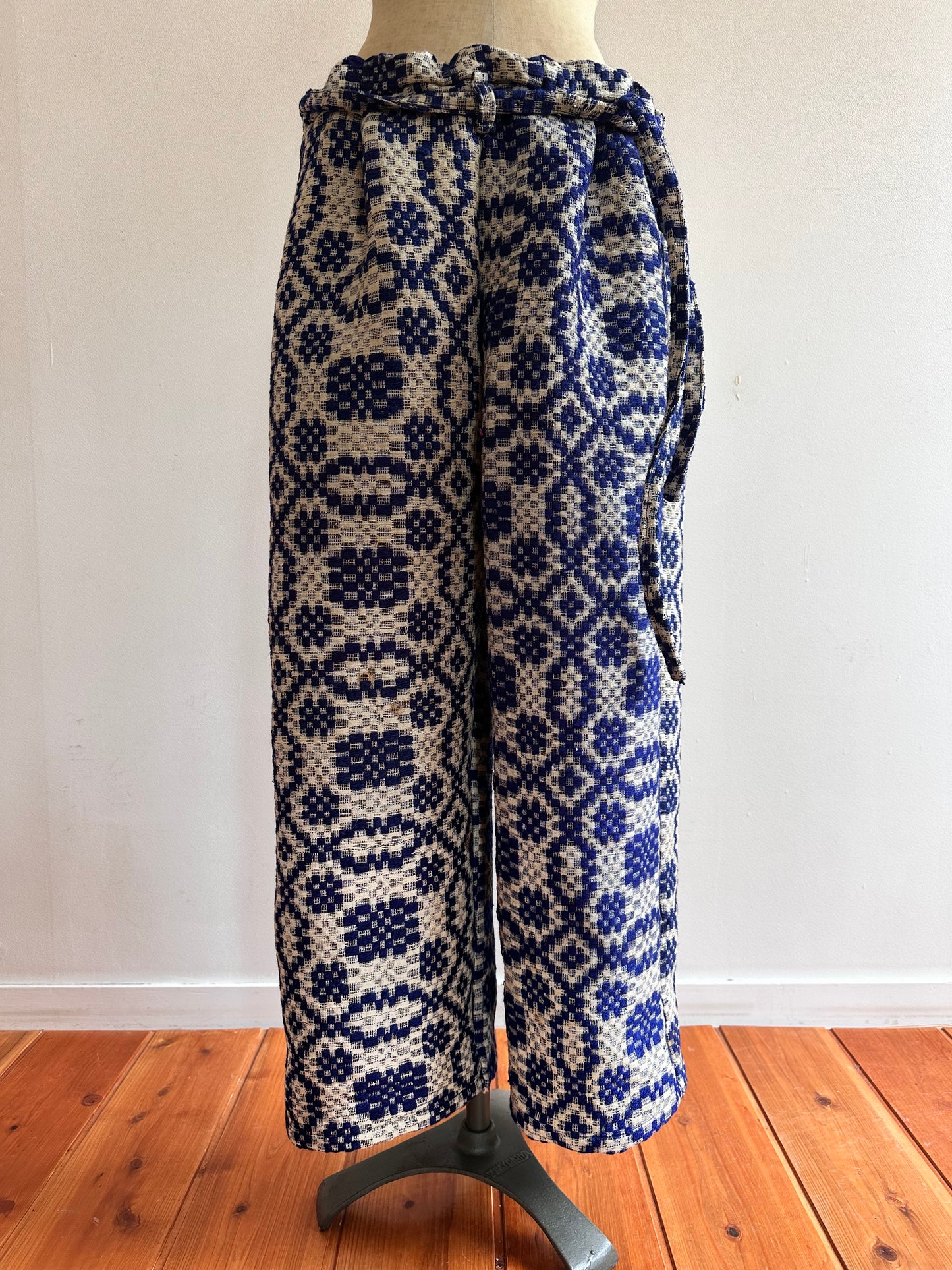 old coverlet wide tuck pants / navy× white