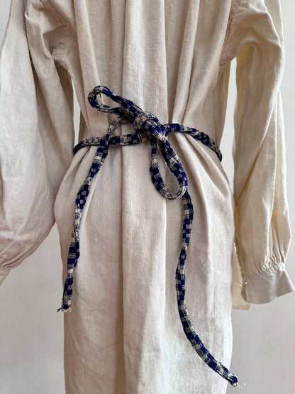 old coverlet work apron / blue