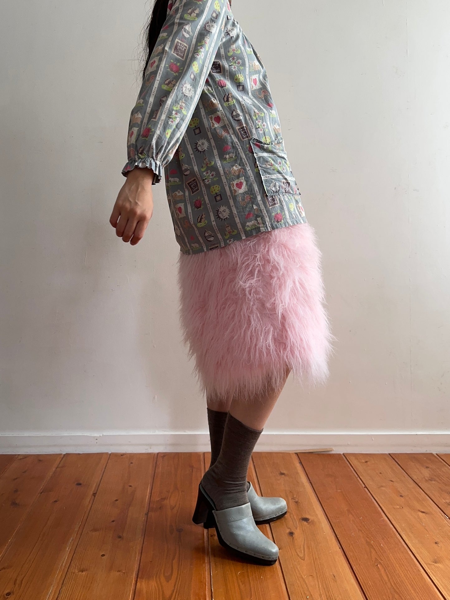 old fur half pants / pink