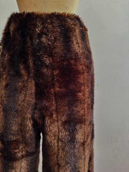 old fur pants / dark brown stripe