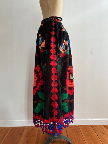 flower hand stitch gather skirt