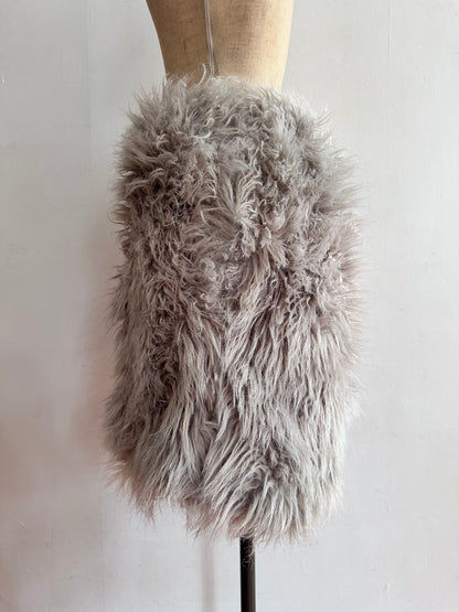 old fur short pants / silver