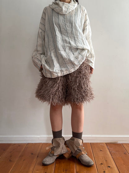 old fur short pants /grayge