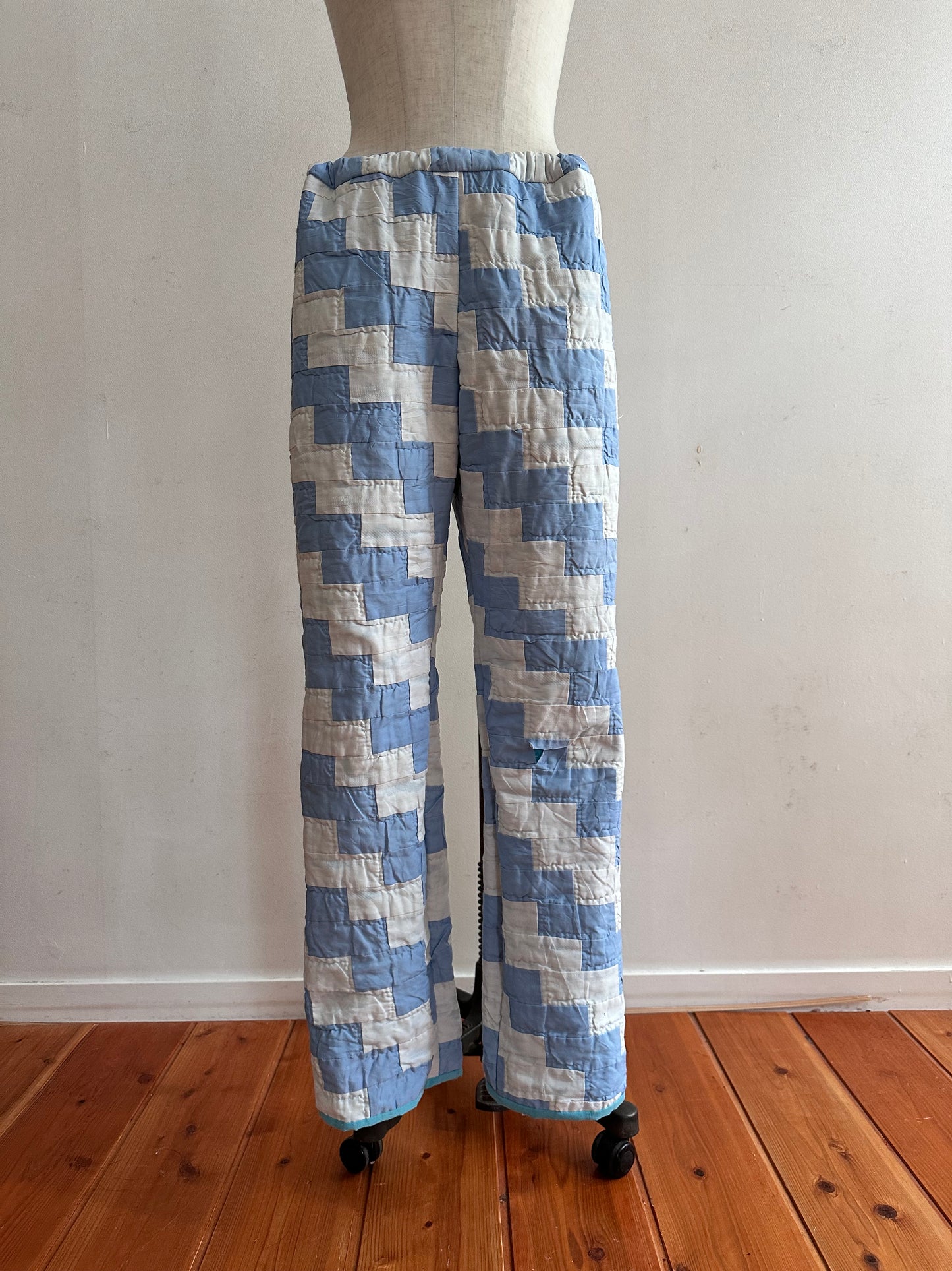 old quilt slim pants
