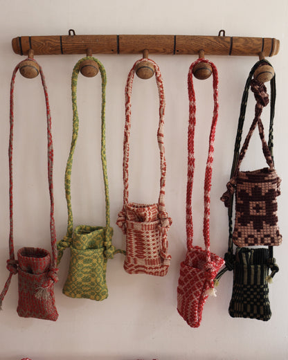old coverlet shun-chan porch / red