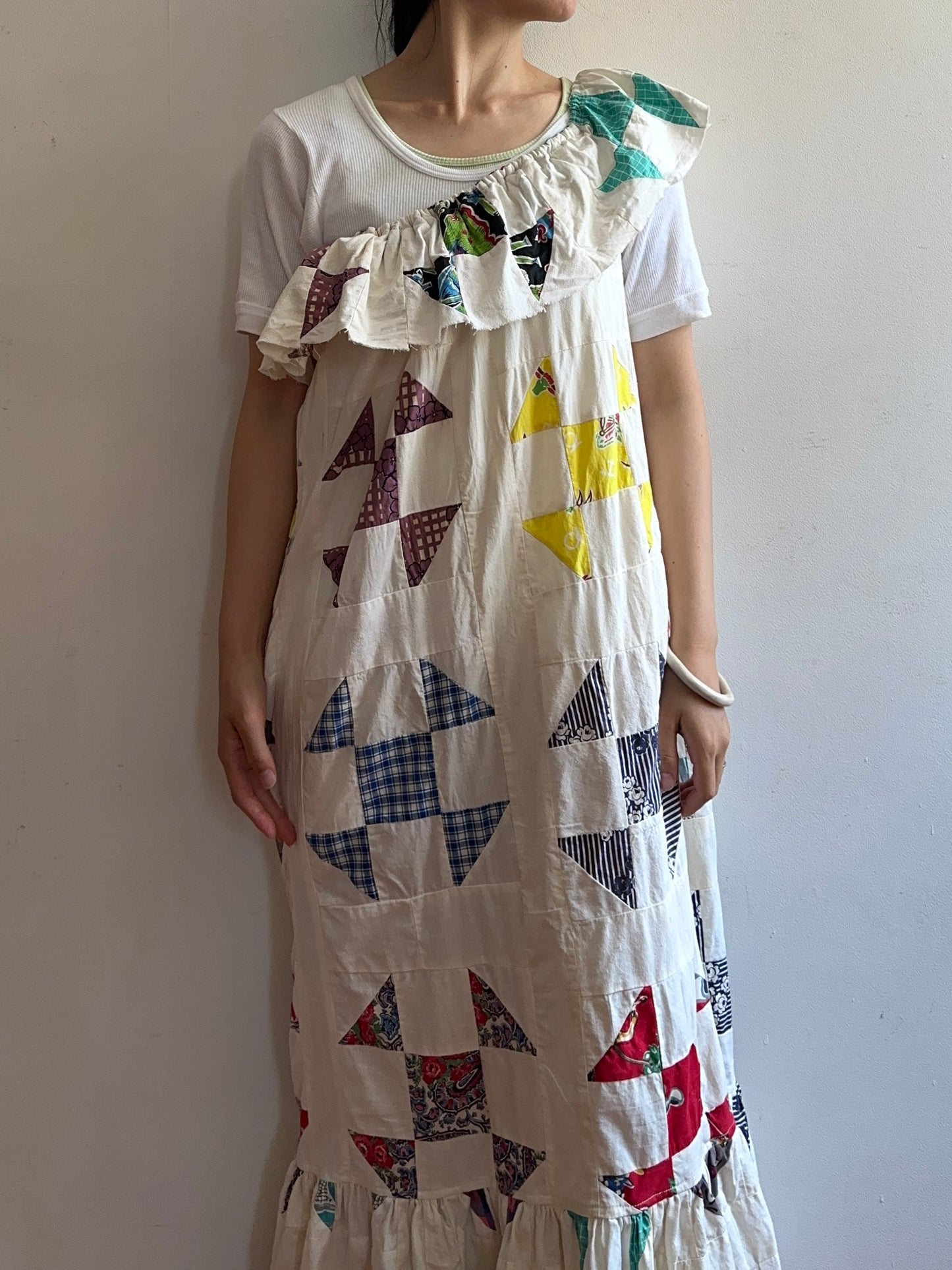 old quilt top frill dress / white