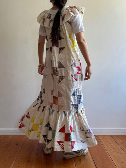 old quilt top frill dress / white