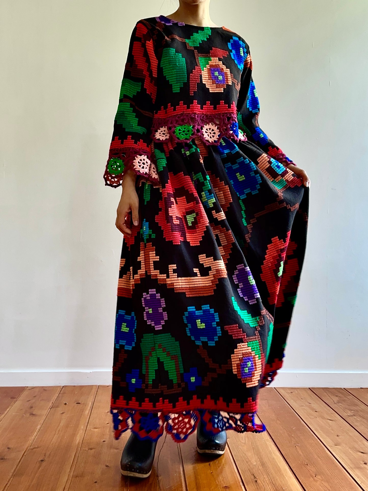 flower hand stitch gather skirt