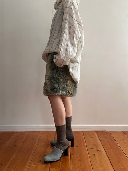 old fur short pants / fog blue