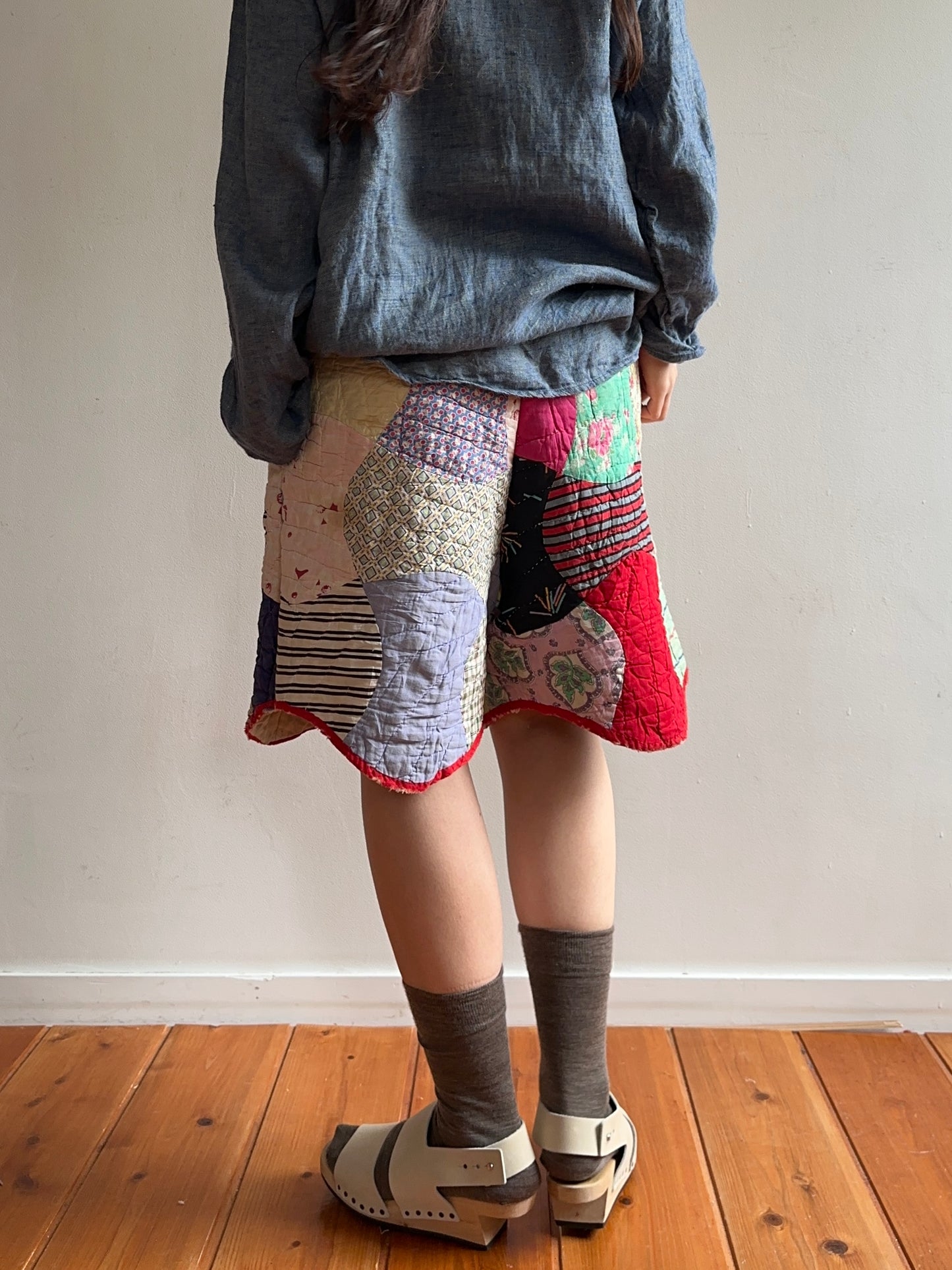 antique quilt short pants