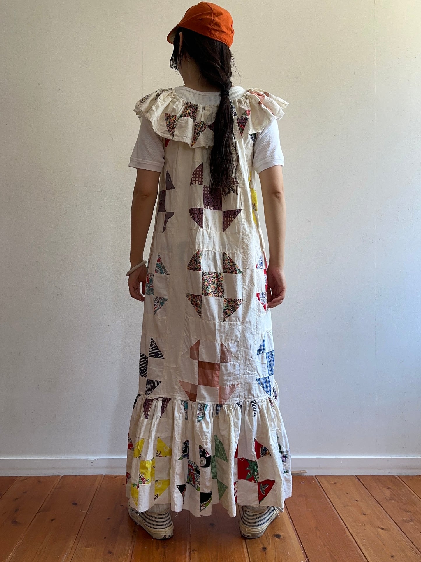 old quilt top frill dress / white
